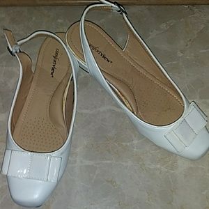 Confortview flat White/Ivory  shoes 10W